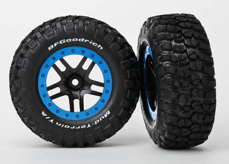 BFGoodrich T/A KM2 Reifen auf Felgen schwarz/blau vorne (2)