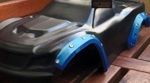SLVR TMR Fender Flares blau (inkl. Schrauben)
